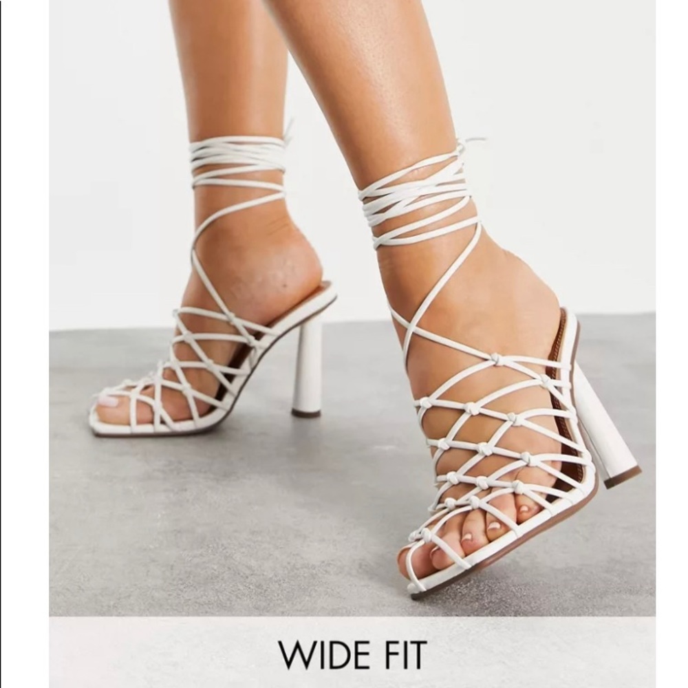 Net White heels